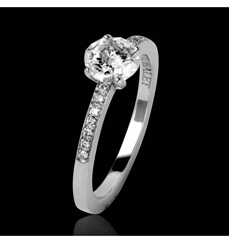 Verlobungsring mit Diamant in Weissgold Judith Verlobungsring mit Diamant in Weissgold Judith