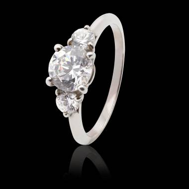 Verlobungsring mit Diamant in Weissgold Nayla