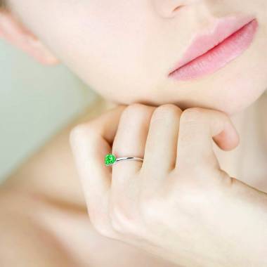 Bague Tsavorite Valentina