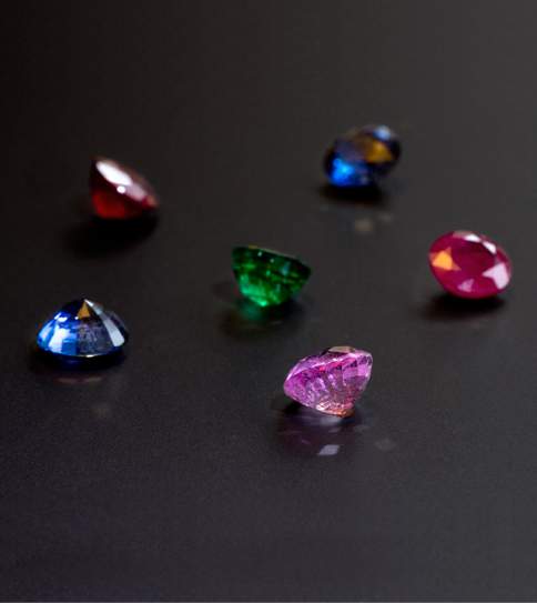 Diamants et pierres précieuses